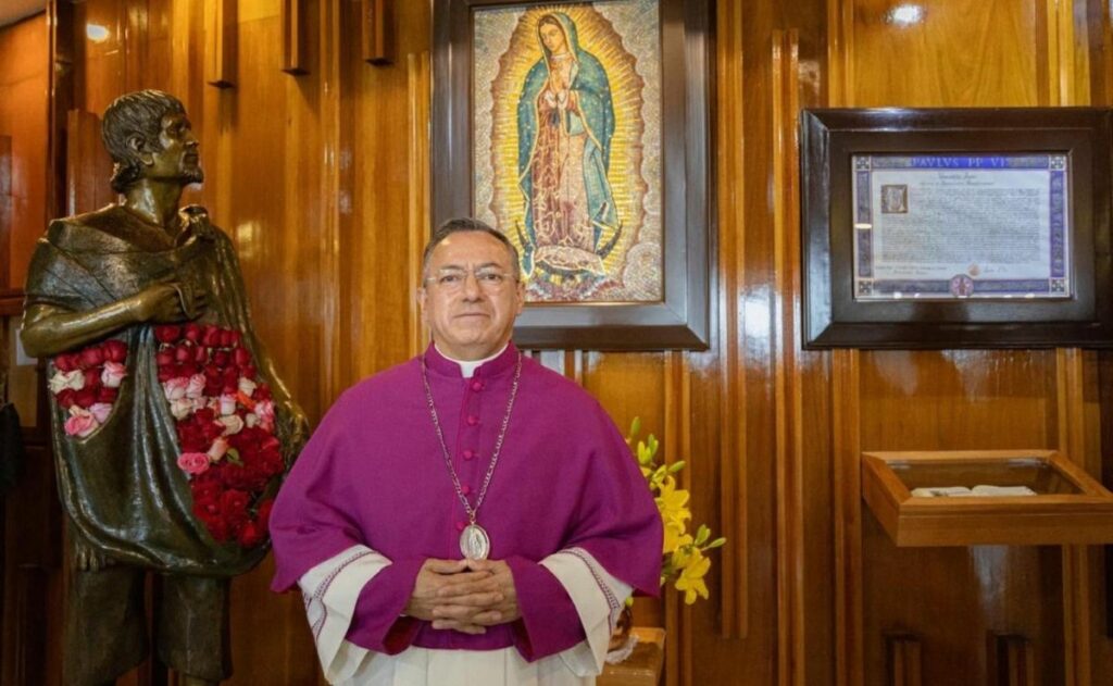 Daniel Villalobos releva a Efraín Hernández tras la controversia