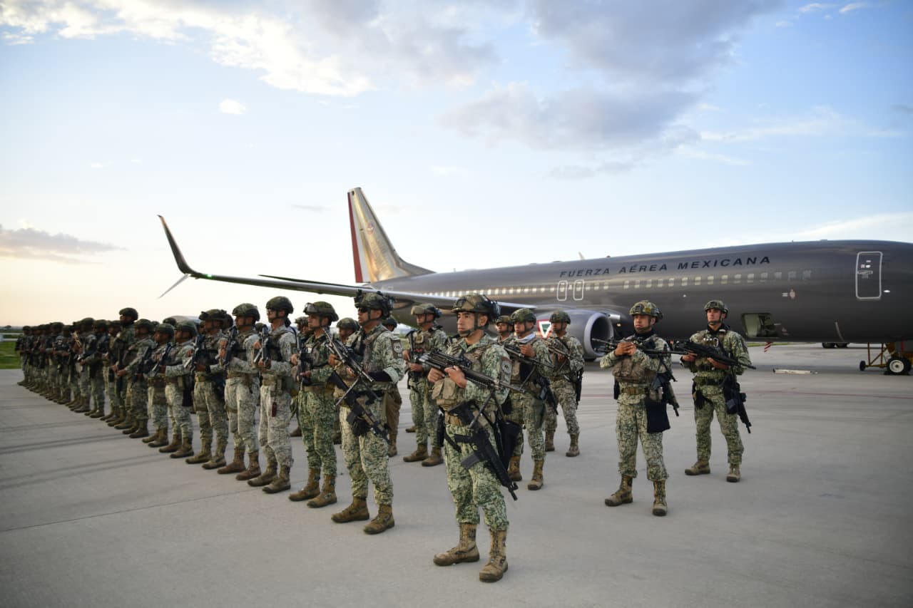 Llegan 100 militares de élite para reforzar seguridad en Zacatecas.