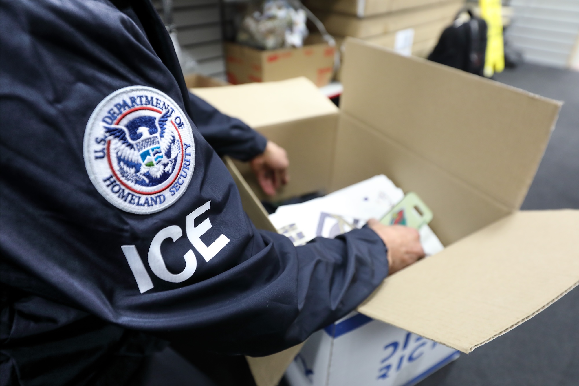 SRE escala denuncias por 17 muertes de mexicanos ligadas al ICE en EU.