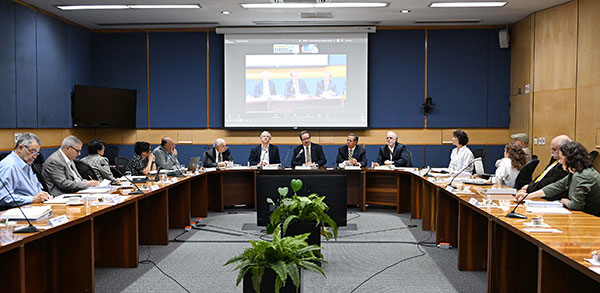 UNAM revisará examen 2026; busca esclarecer fallas y dar certeza.
