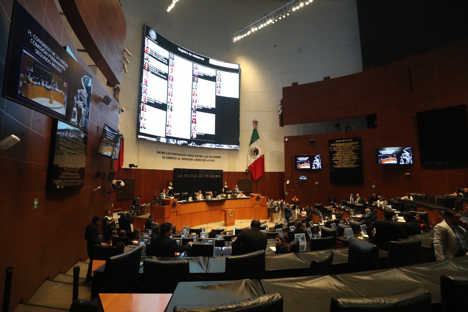 Permanente felicita a México por liderar el medallero regional.