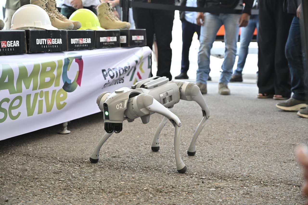 Cuatro perros robot con IA reforzarán operativos de seguridad en SLP.