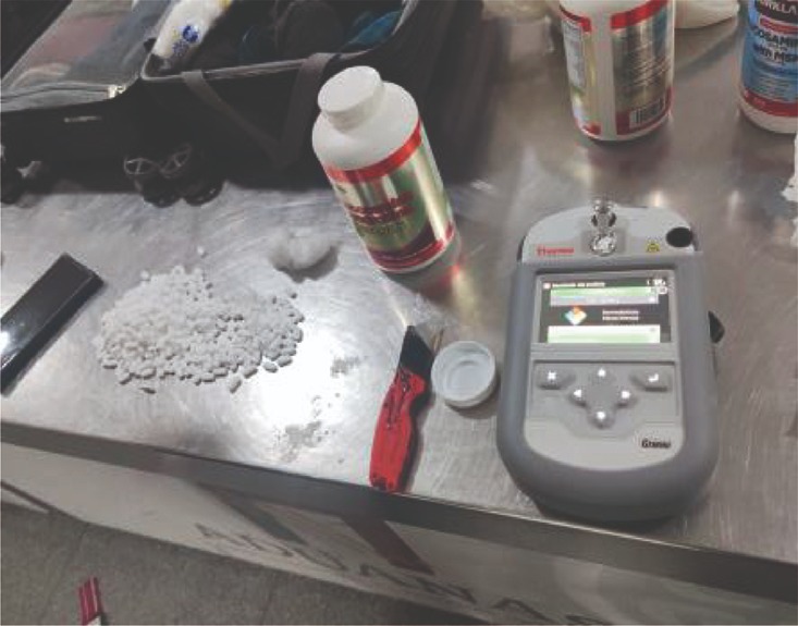 Marina y Aduanas interceptan medicamento controlado en Terminal 1