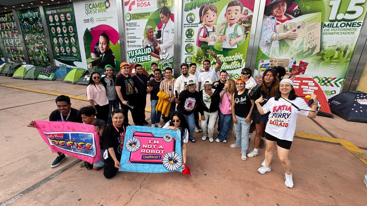 Fans acampan y abarrotan hoteles previo al concierto de Katy Perry