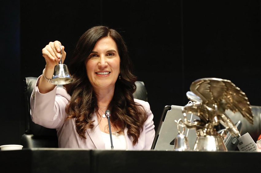 Presidenta de Diputados llama a Ávila y Gutiérrez a frenar confrontación