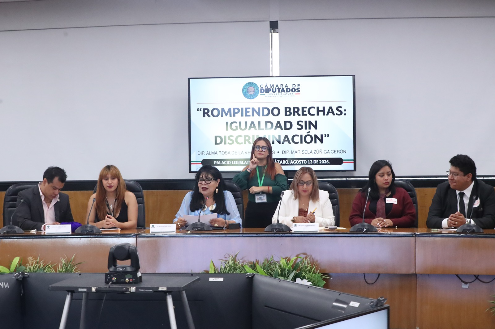 Buscan endurecer Norma 025 ante discriminación y brecha laboral de género
