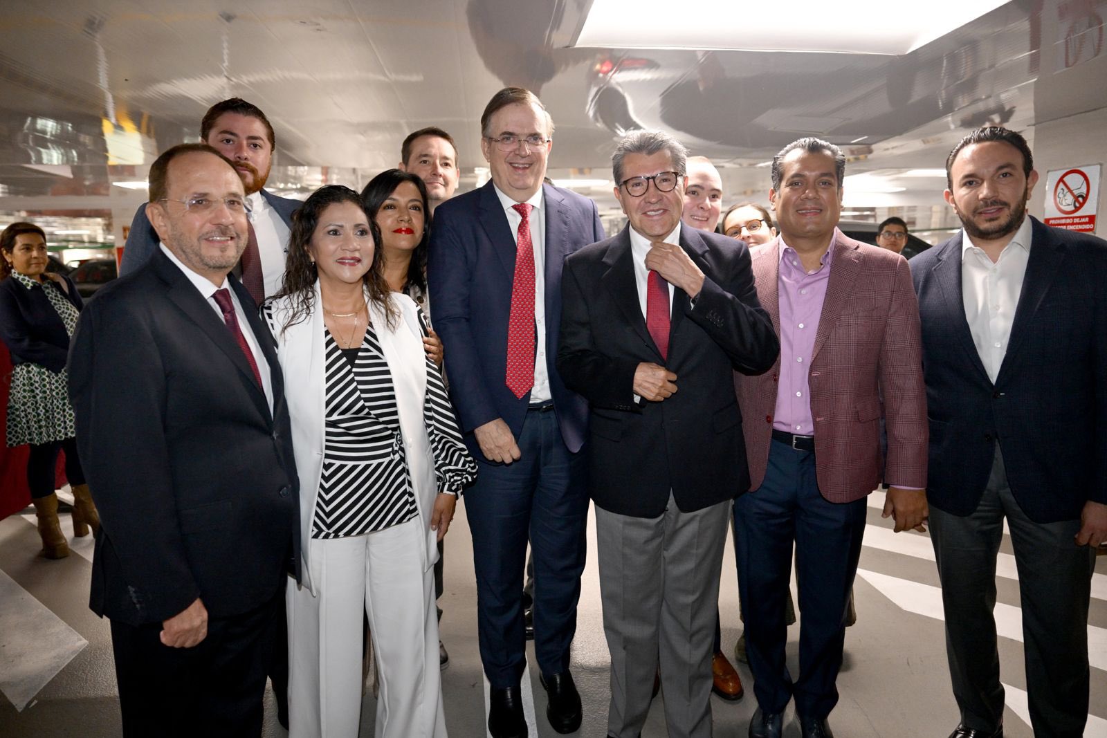 Escándalos políticos no pesan en negociación comercial con EU: Ebrard