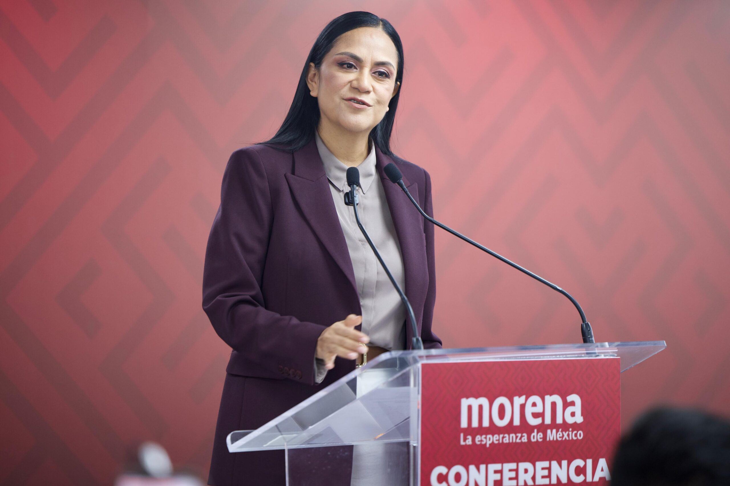 Montiel celebra que FGR no indague a Andy y acusa injerencia de EU