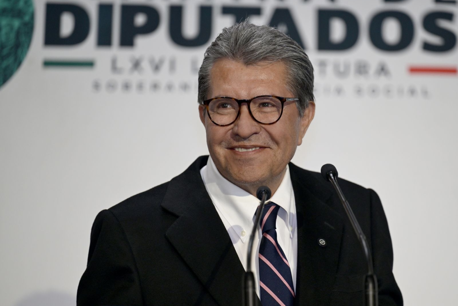 Afirma que políticos de distintos partidos gobernaron con doble nacionalidad.