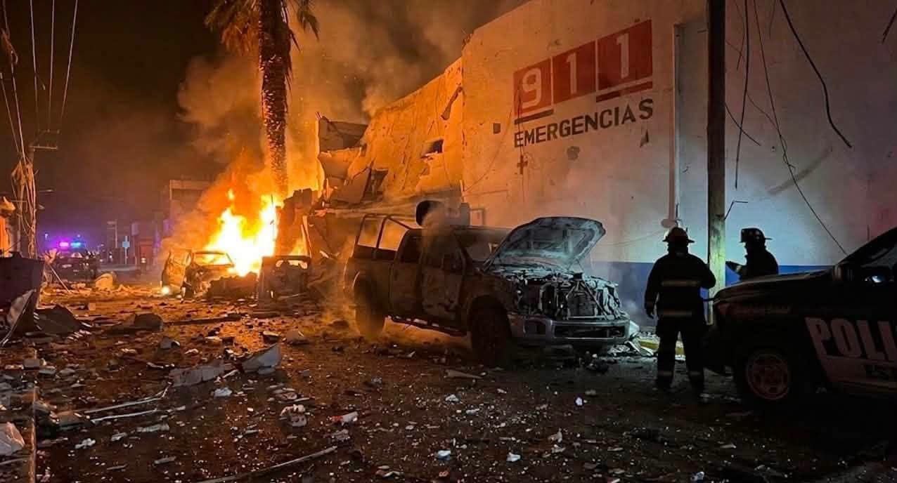 Explosión deja siete heridos y daños frente a Policía de Ojocaliente
