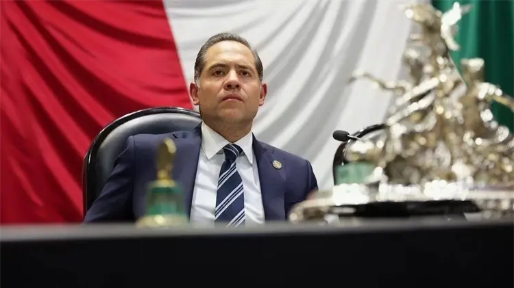 Bolaños Cacho encabezará San Lázaro y recibirá el Informe de Sheinbaum.