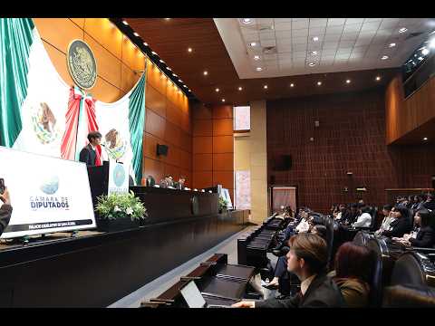 Jóvenes debaten agenda global y ensayan liderazgo desde San Lázaro