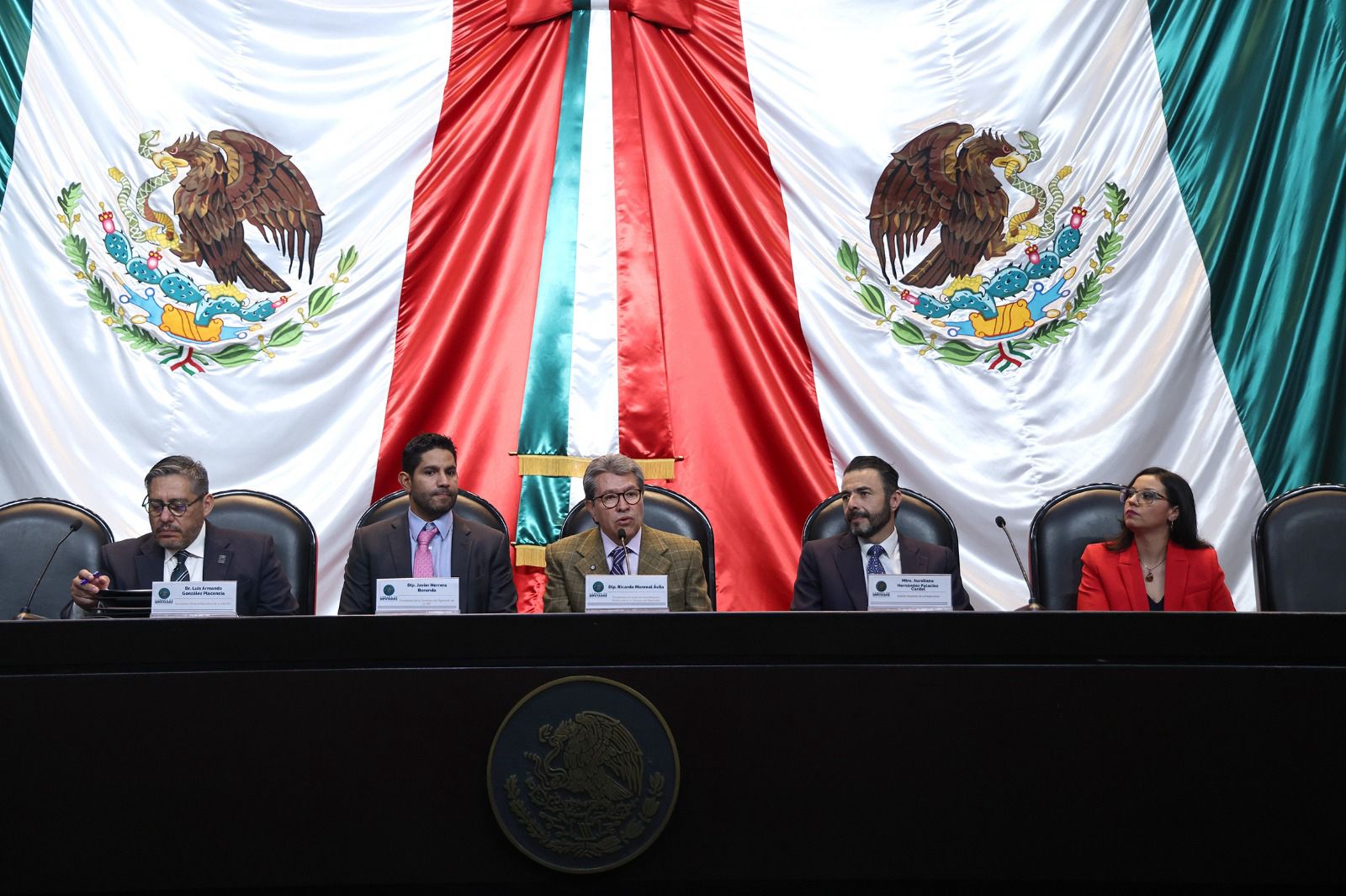 Universidades transparentan recursos y alertan por presión financiera en 2027