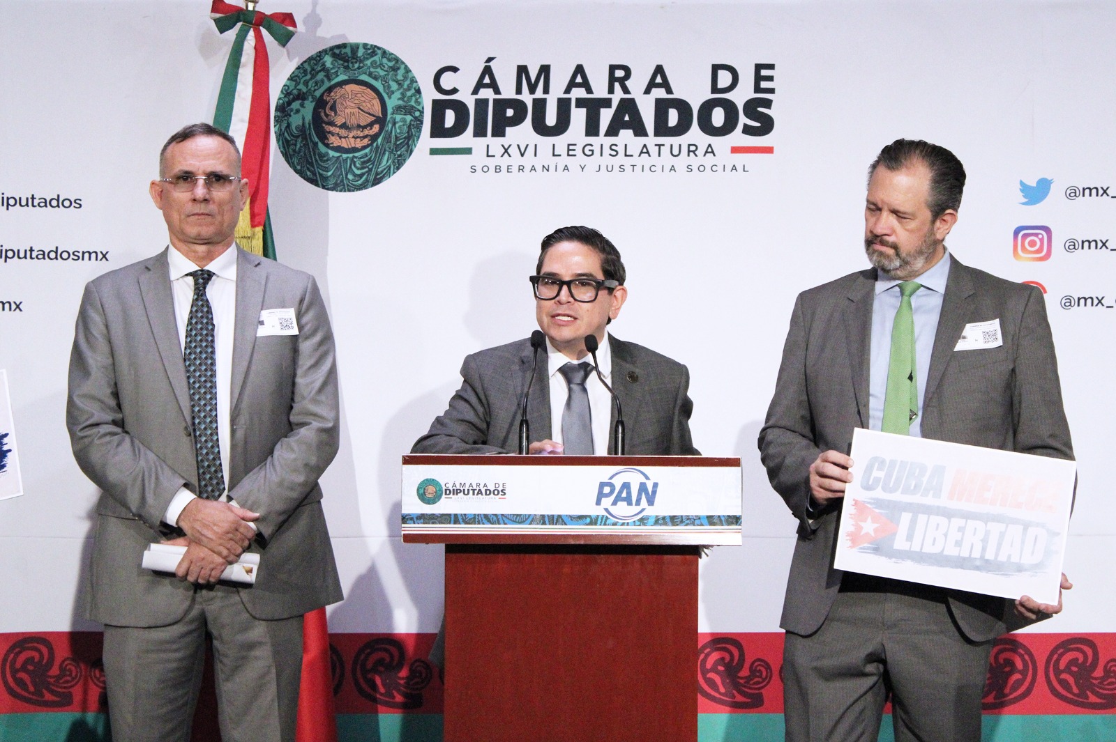 Chimal pide revelar cuánto gasta México y quién recibe apoyos en Cuba.