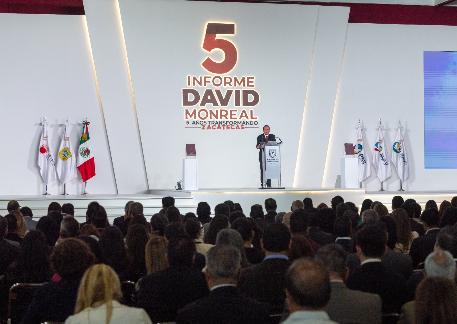 Monreal afirma que homicidios cayeron 96% y promete consolidar el progreso.