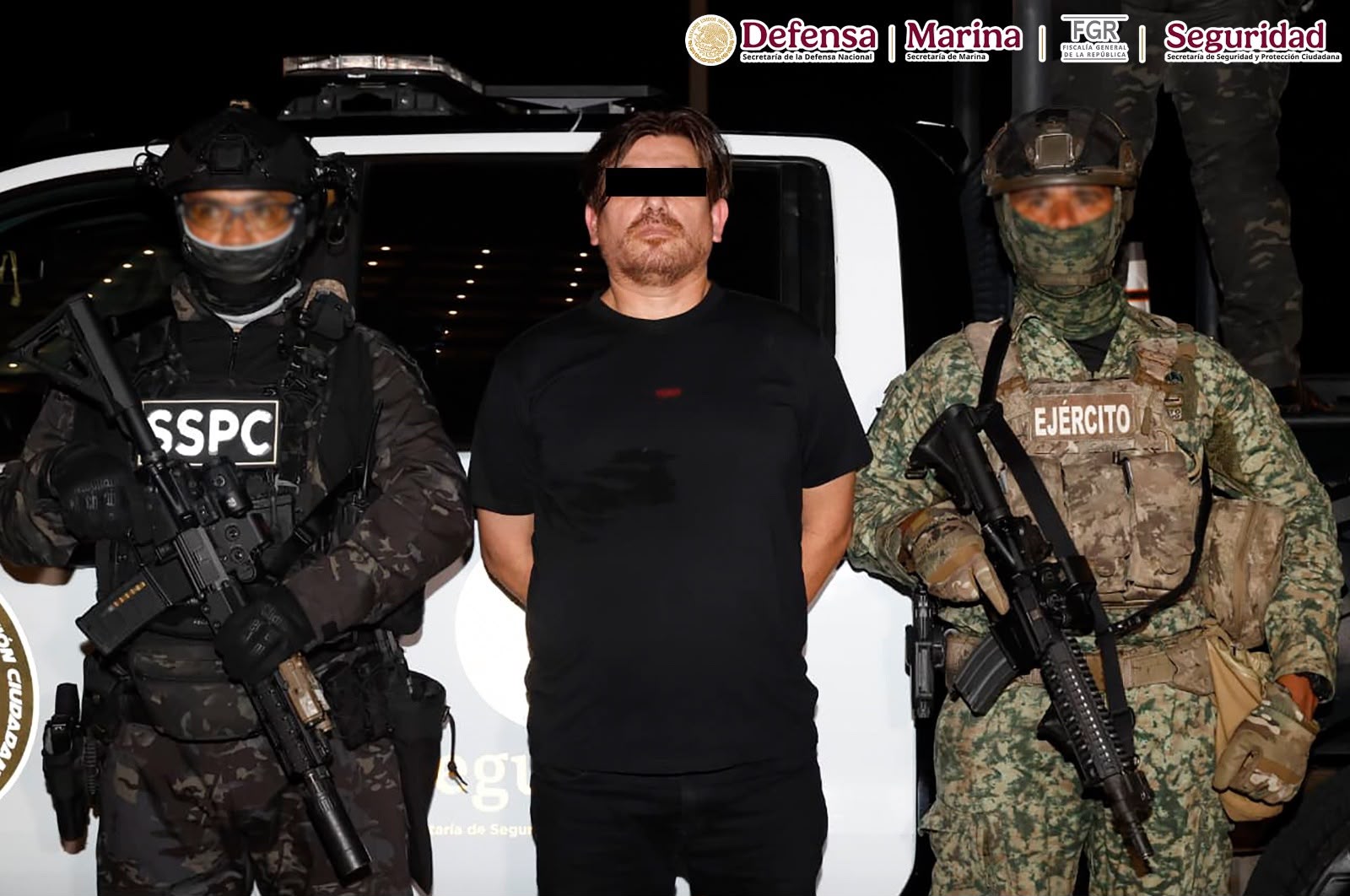 Fuerzas federales capturaron en Mazatlán a “El Peli” y tres personas más.