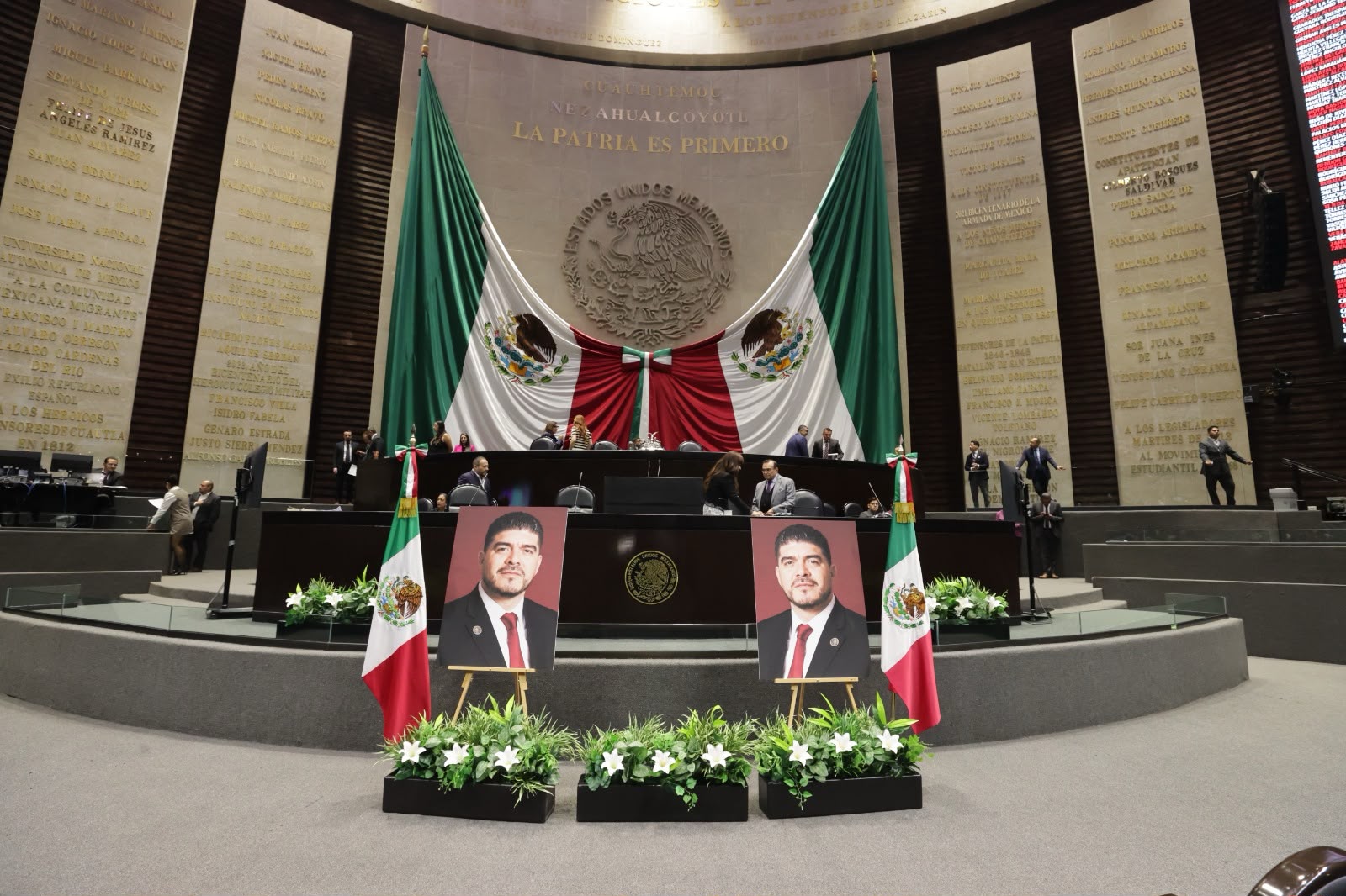 Bancadas rinden homenaje al legislador y reclaman conocer la verdad