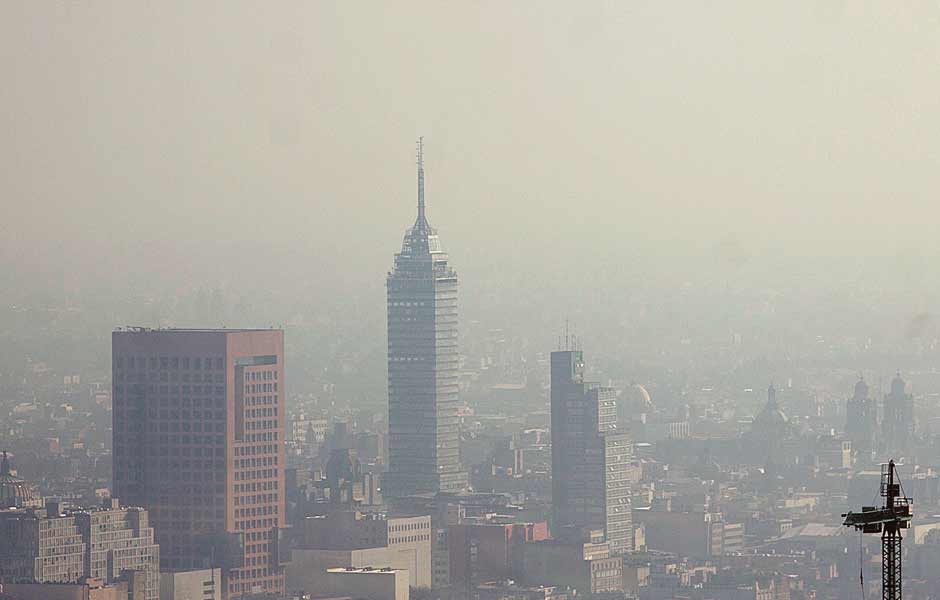 Cohetes elevan PM2.5 y dejan mala calidad del aire durante la madrugada