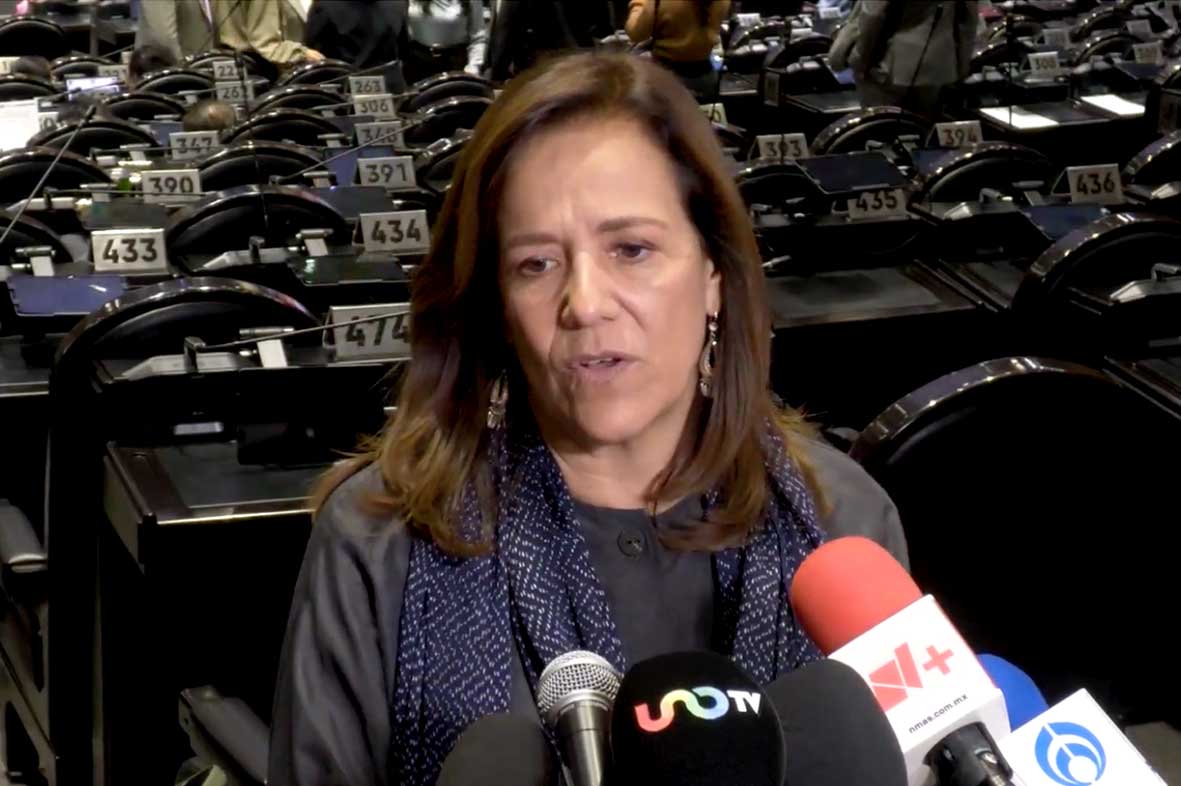 Zavala acusa abandono educativo y exige cuentas por resultados de PISA