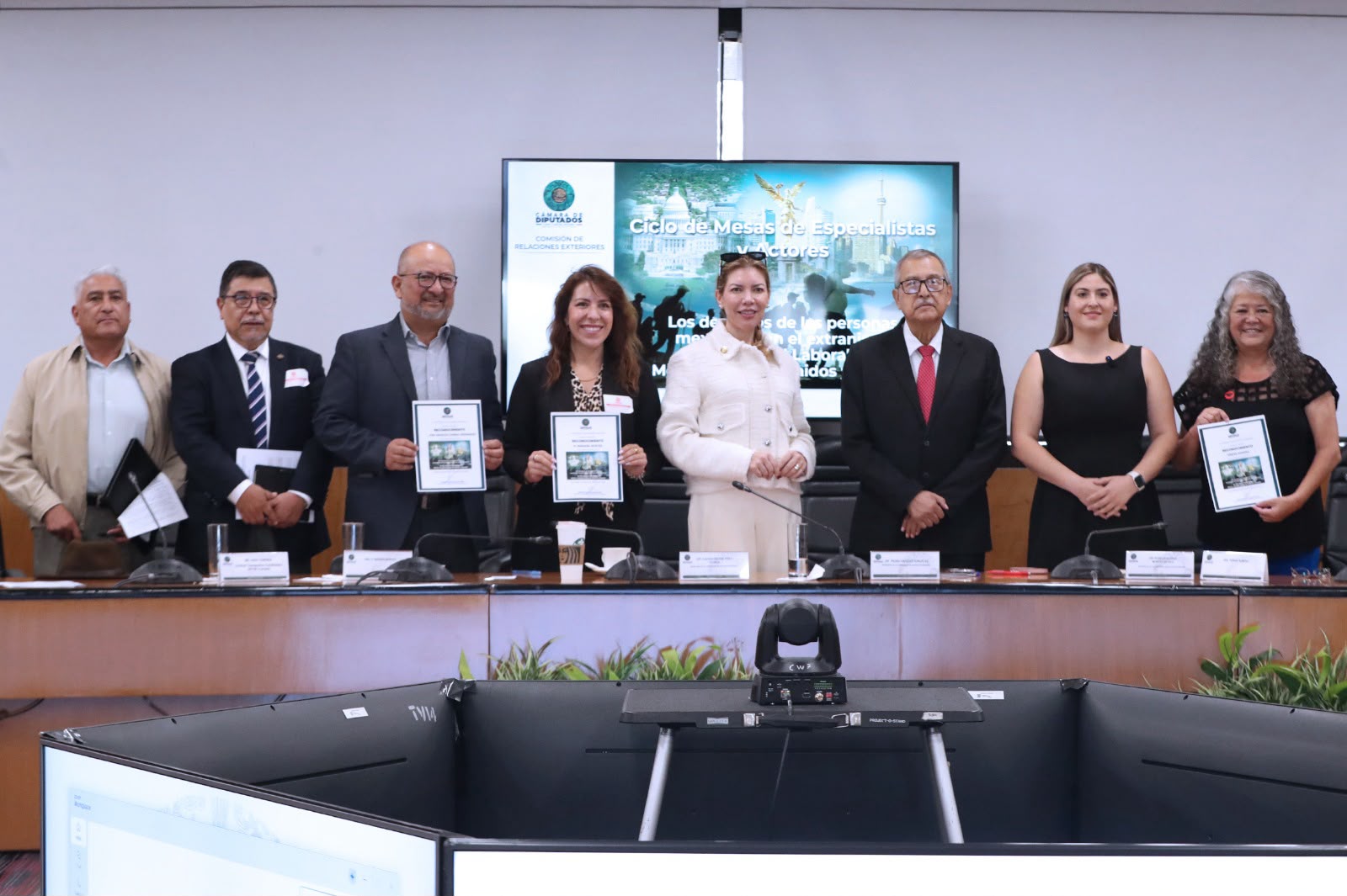 Expertos alertan explotación y abusos contra trabajadores mexicanos