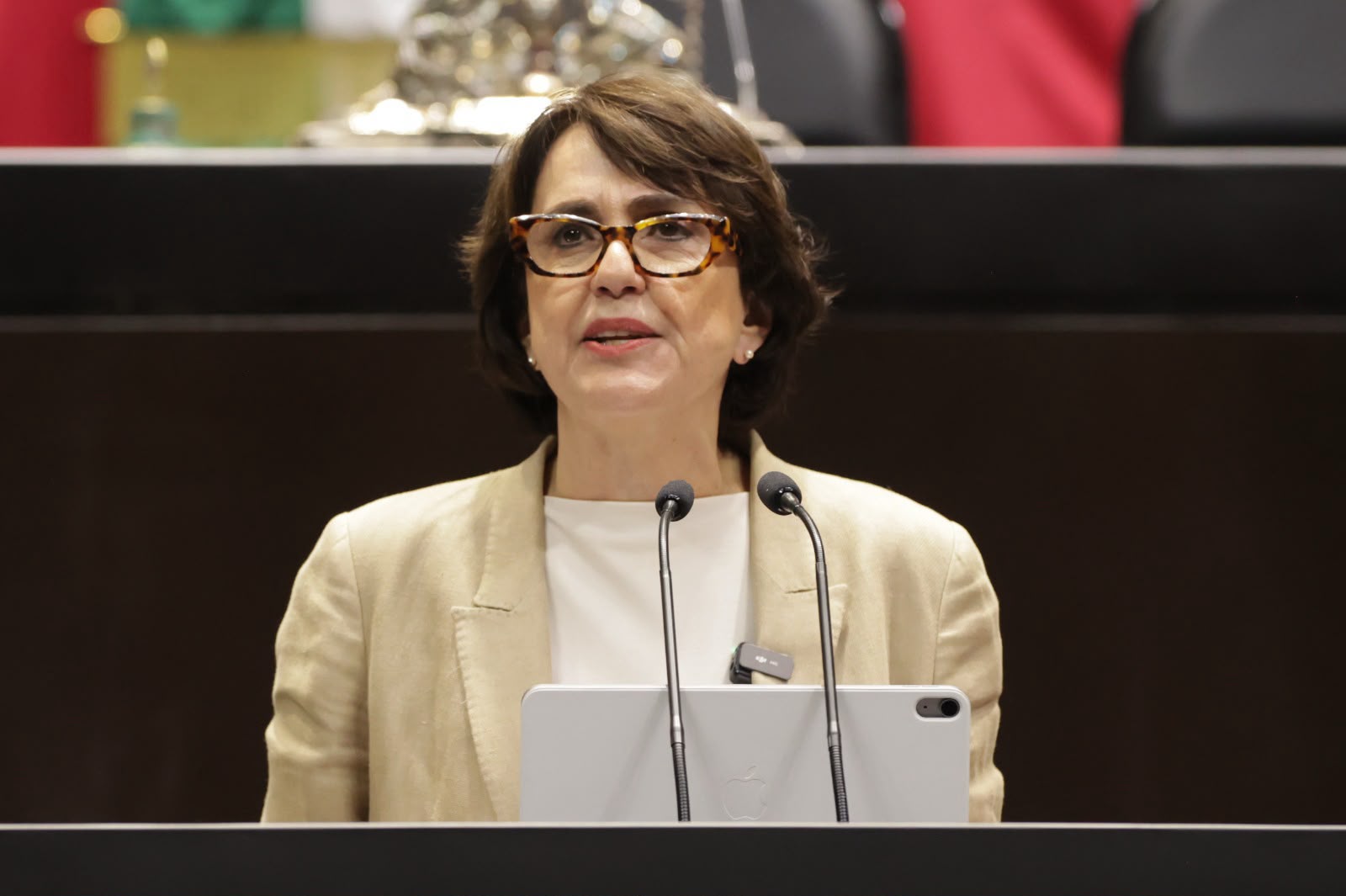 Propone que diferencias salariales se justifiquen con criterios objetivos.