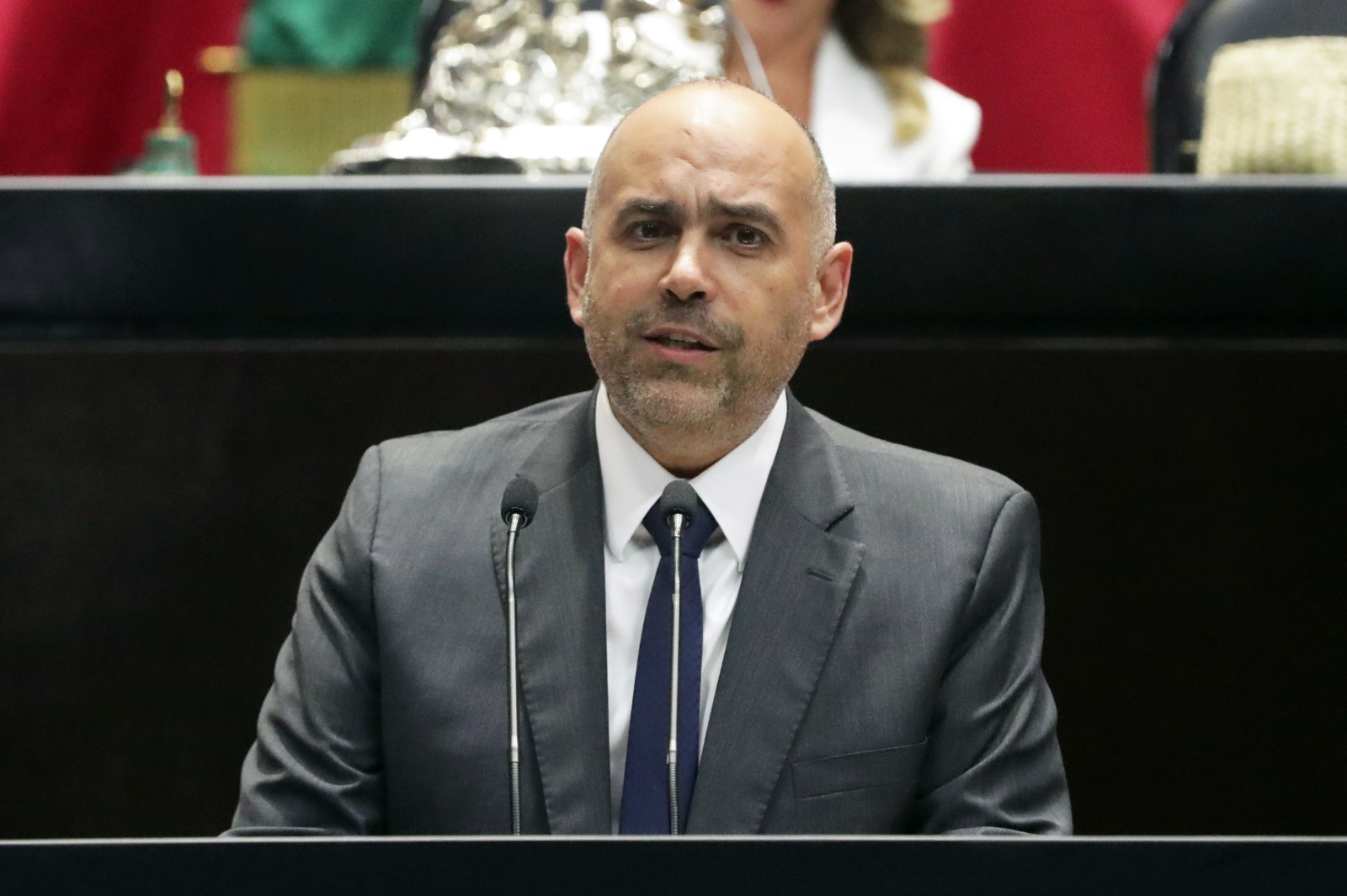 Pide reforzar acción internacional para proteger a civiles en guerras.