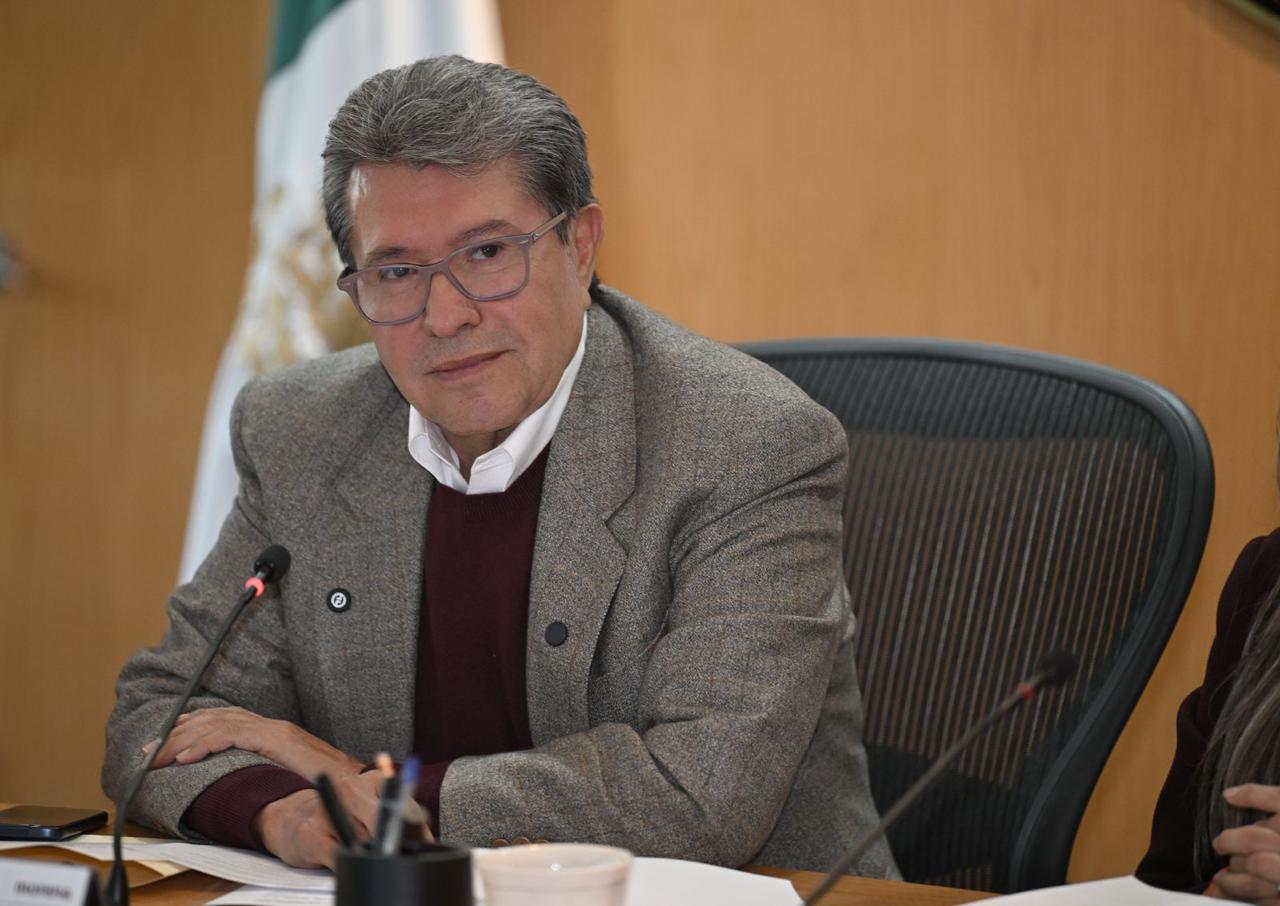 Monreal respalda a Sheinbaum y llama a Morena a preservar la unidad interna.