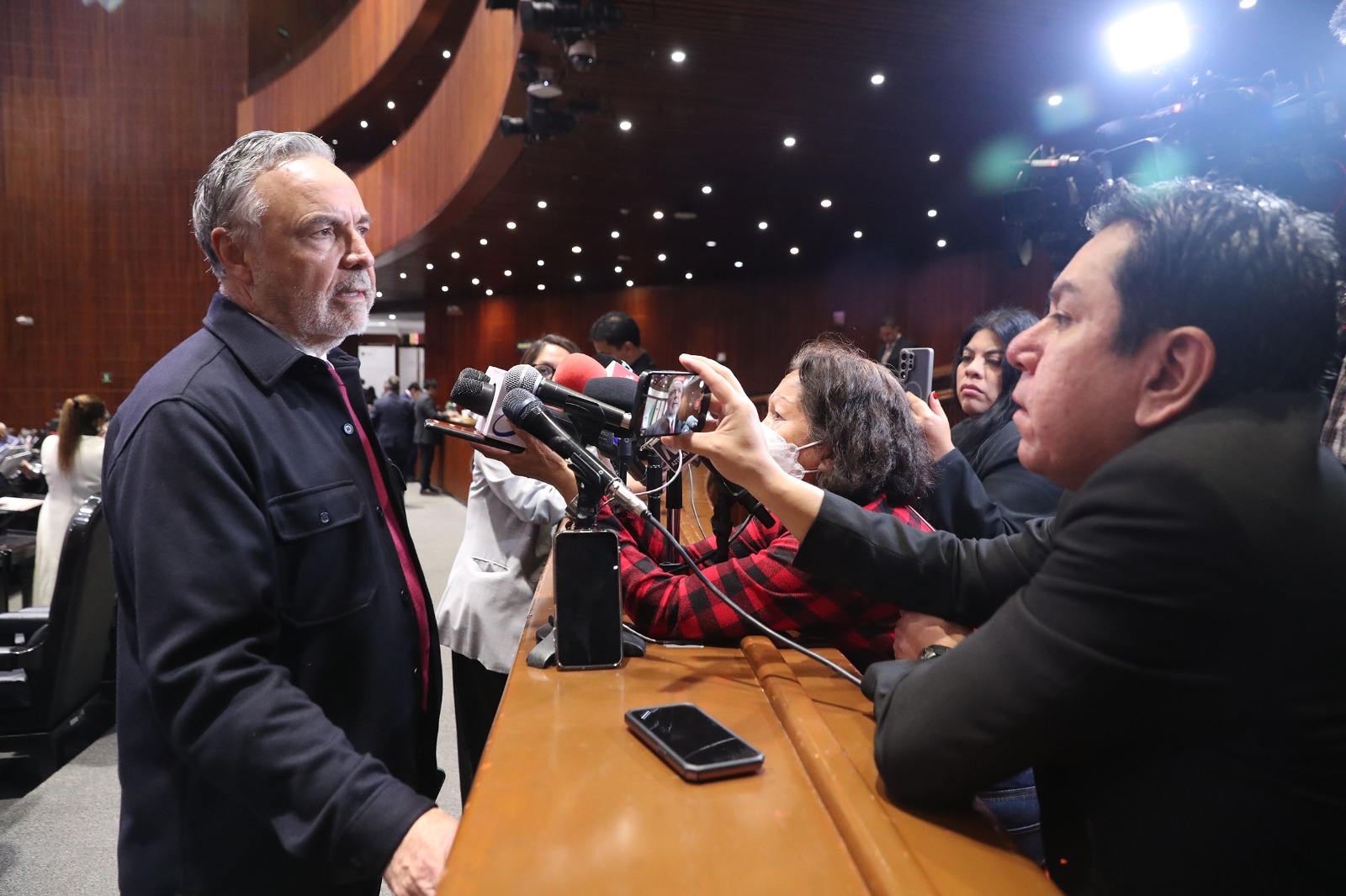 Morena busca 160 mil mdp extra con reforma al ISR para financiar 2027.