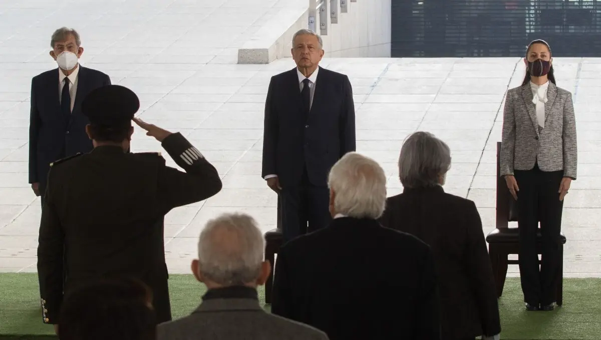 AMLO y Sheinbaum despiden a Cárdenas y destacan su legado democrático.