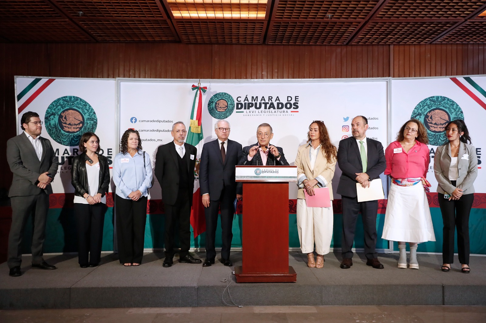 Reforma busca garantizar atención contra el cáncer en sólo 60 días.
