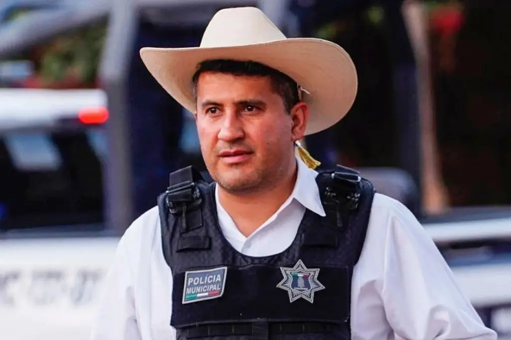 Fiscalía apunta al CJNG por crimen de Manzo; van 33 detenidos en caso.