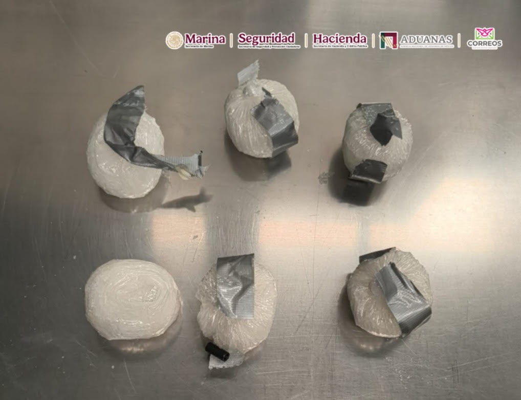 Aduanas detecta 367 gramos de droga oculta en un envío al Reino Unido.