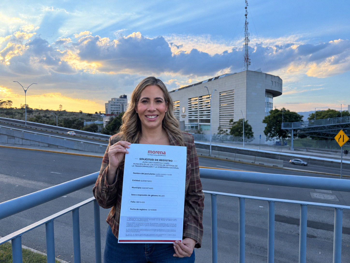 La diputada se apunta para encabezar la organización morenista local.