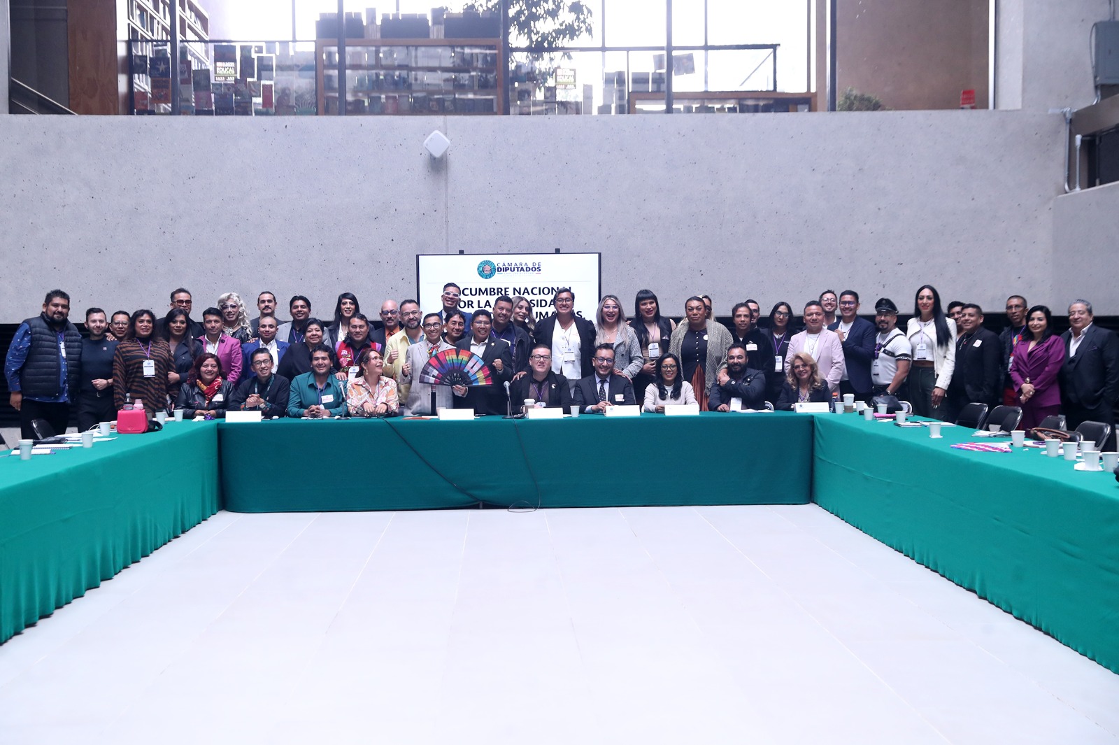 Alertan por uso electoral de la diversidad y exigen respeto a sus derechos