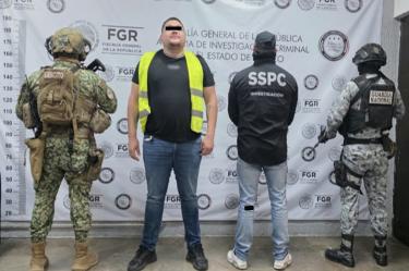 Detienen a 'El Nenuco' en Zapopan; lo ligan a amenazas a cantantes.
