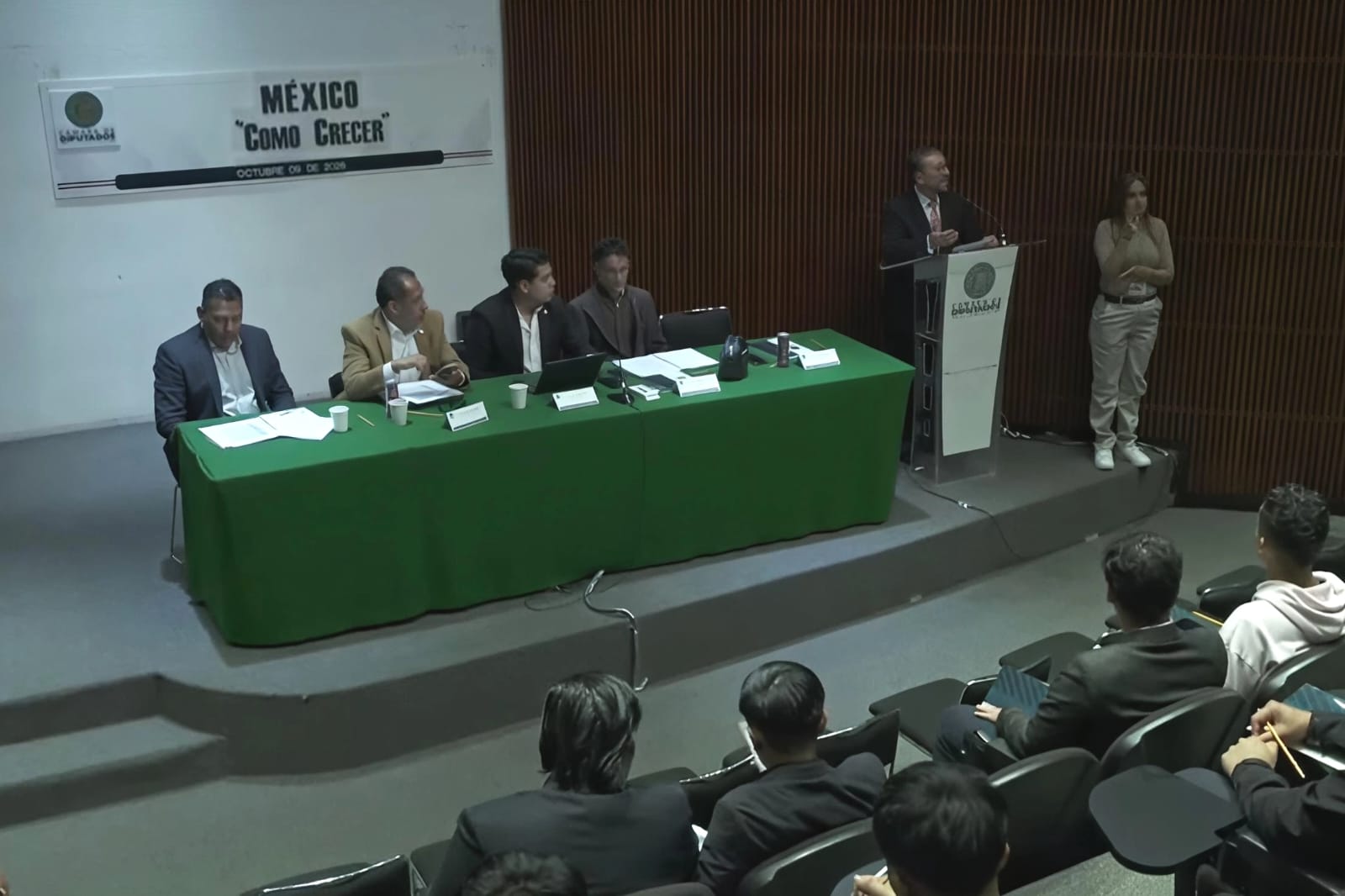 Advierten que sin seguridad ni certeza jurídica México no crecerá.