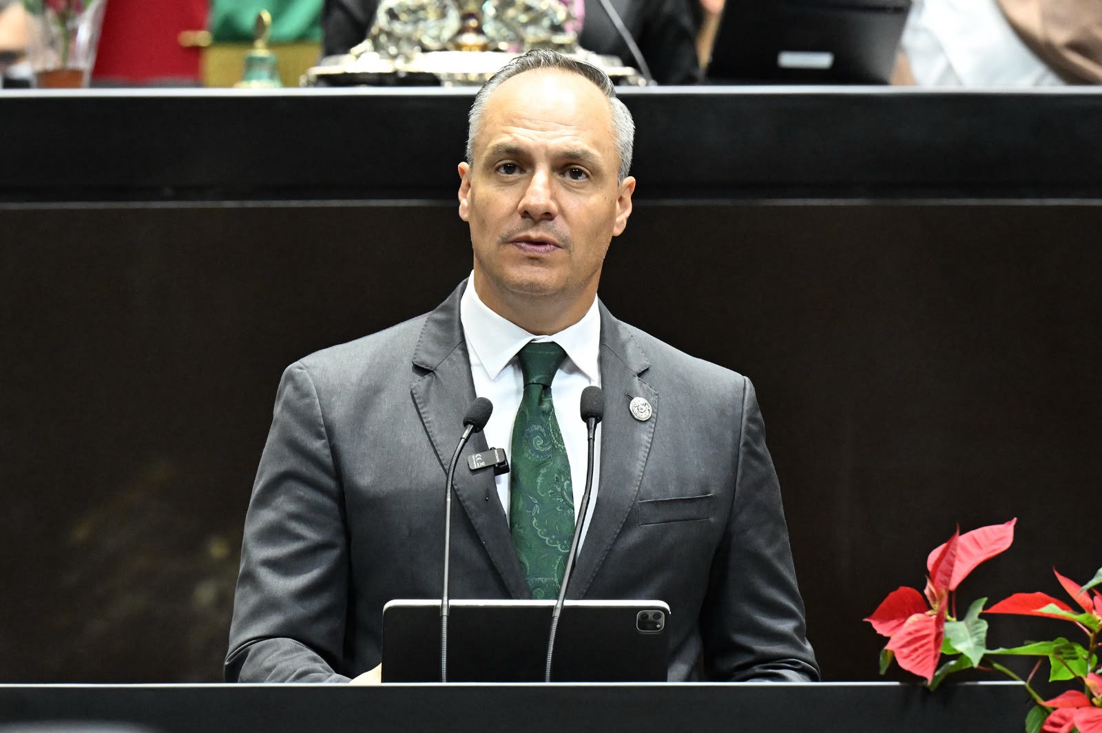 Plantean avisos obligatorios, rutas alternas y mayor seguridad en obras.