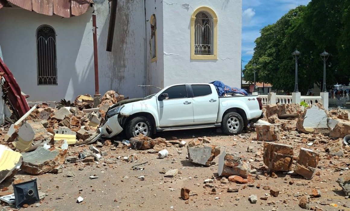 Sismo daña hospitales, viviendas y servicios; sin reportar fallecidos.