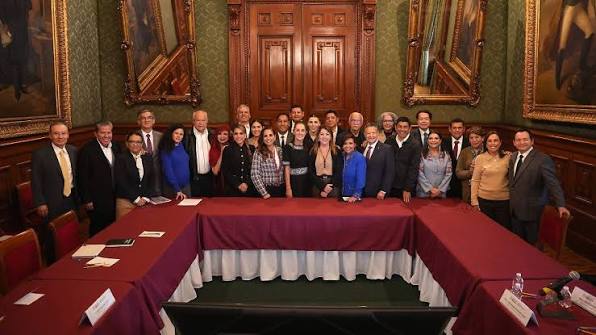 Sheinbaum y Gallardo acuerdan ampliar la atención médica en San Luis Potosí