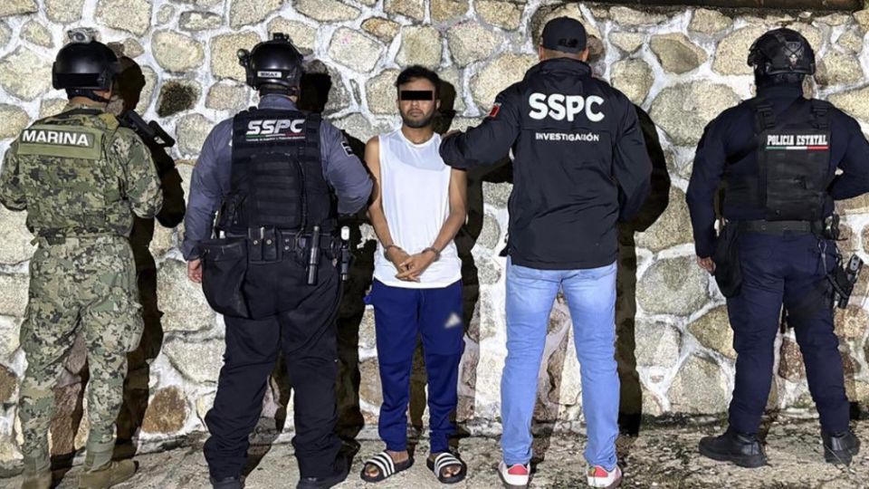 Capturan a presunto jefe criminal ligado a extorsiones en Acapulco.